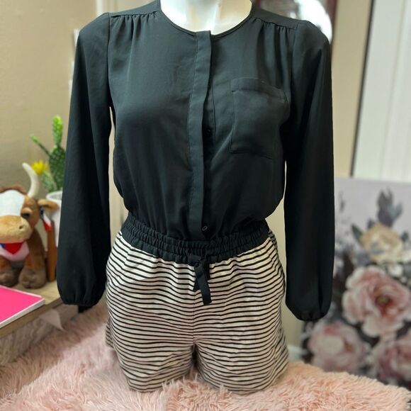 Romper  - Picture 4 of 8